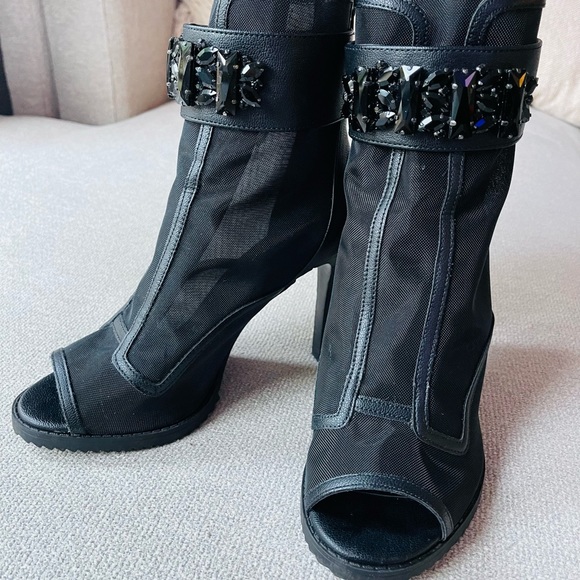 Karl Lagerfeld Paris Blayze Jewel Ornament Ankle Strap Peep Toe Booties - Picture 3 of 12